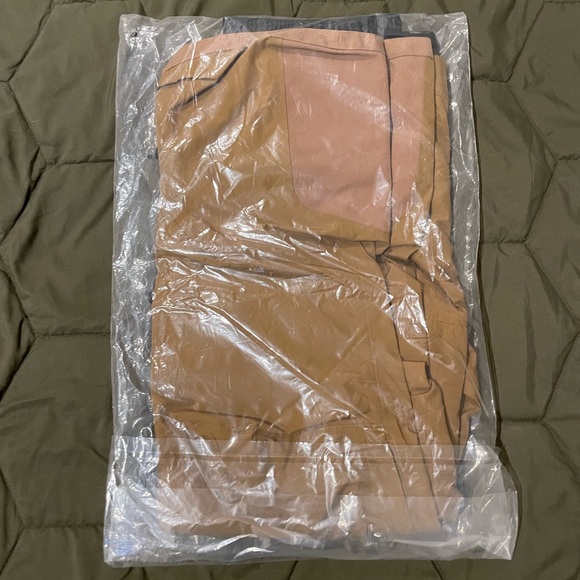 686 Men Gore Tex Shell Pant NWT - Picture 3 of 7